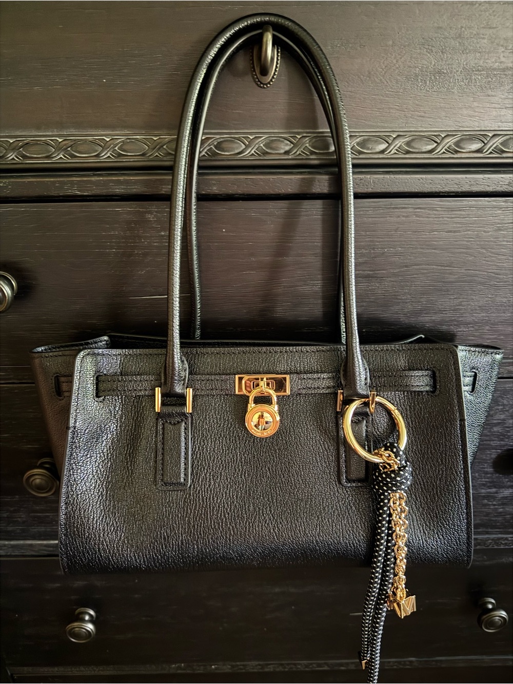 MICHAEL MICHAEL KORS
Hamilton Moderne Small Leather Satchel Black New